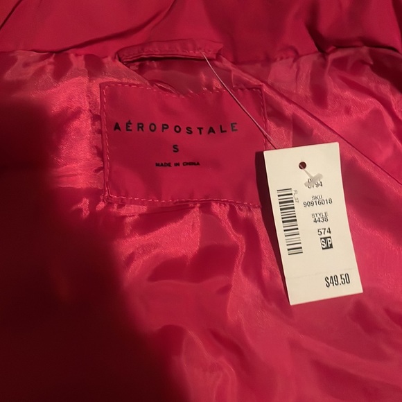 Weatherproof Vest - Picture 3 of 5